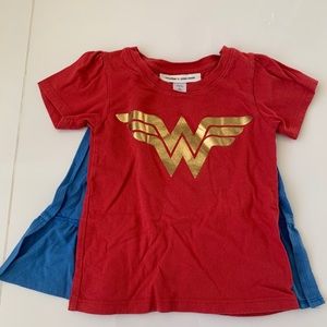 Baby Gap Wonder Woman shirt with cape sz 2 girls